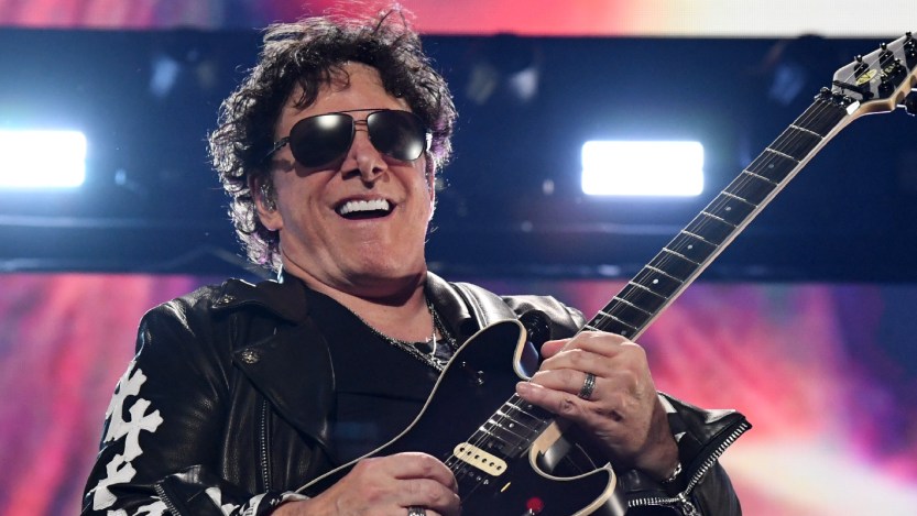 Neal Schon Wants Out of Journey Chaos: "I Just Want Peace"