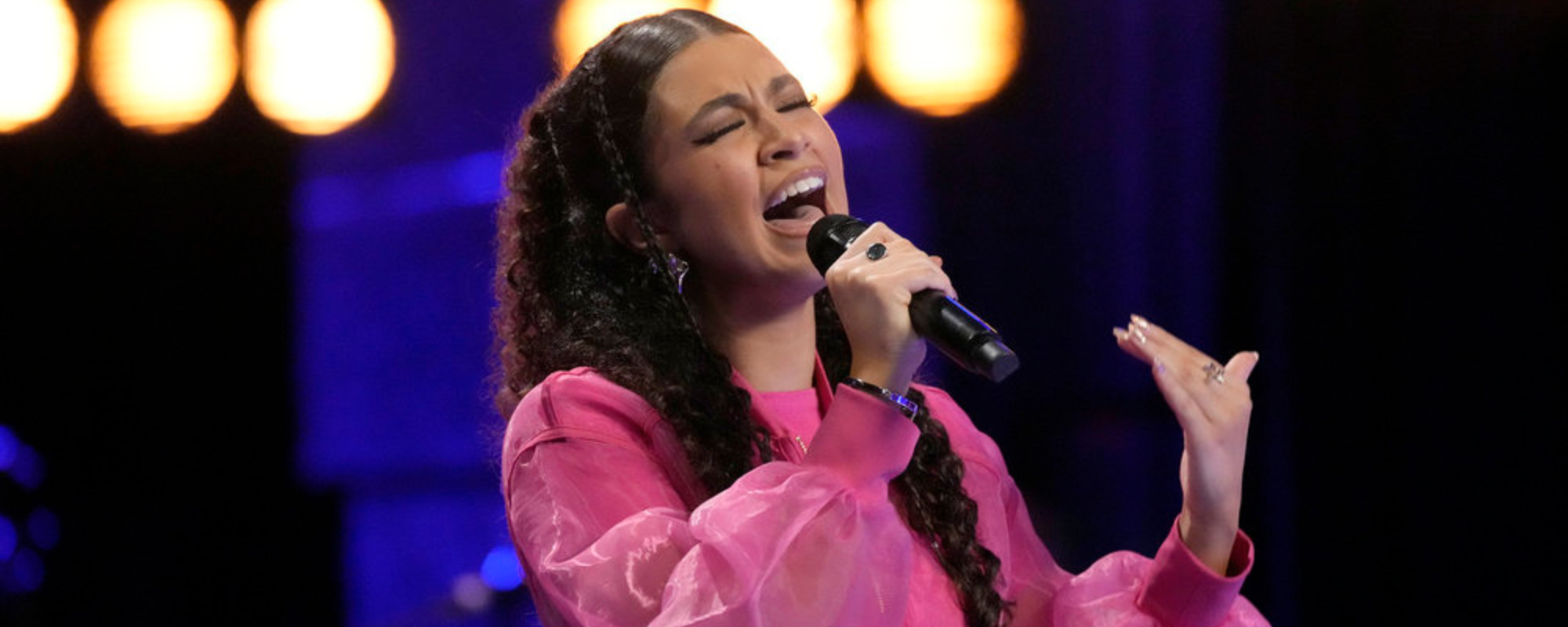 16-Year-Old Liv Ciara Moves Coach Kelly Clarkson to Tears With Incredible Billie Eilish Cover During 'The Voice' Finale - American Songwriter