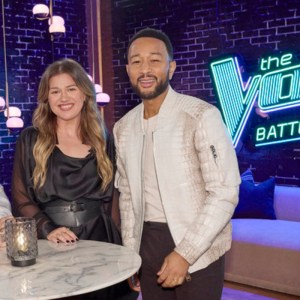 Adam Levine, Kelly Clarkson, and John Legend