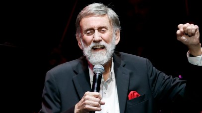 Ray Stevens Hospitalized After Fall Leaves Him With Broken Neck