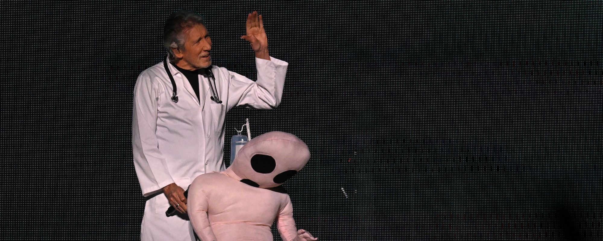 Roger Waters Is Looking for a Singer for His Son’s Pink Floyd Tribute Band (After Firing His Son From His Own Band)