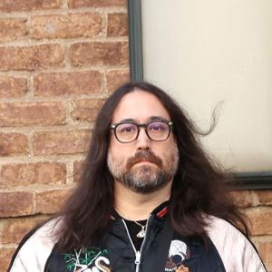 “Zero Irony”: Son of John Lennon and Yoko Ono Defends Photo of Famous Parents With Maid