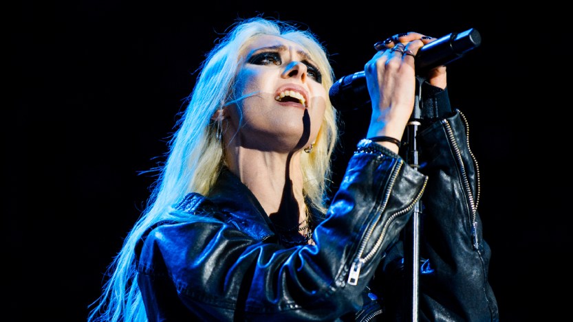 Taylor Momsen Bitten by Another Wild Animal While Opening for AC/DC