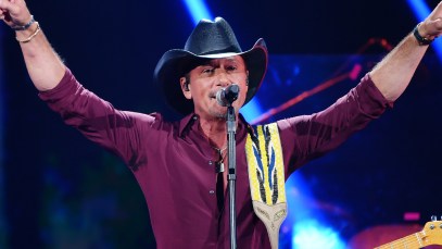 Tim McGraw Takes on Crime Boss/Football Coach Role in New Hulu Series