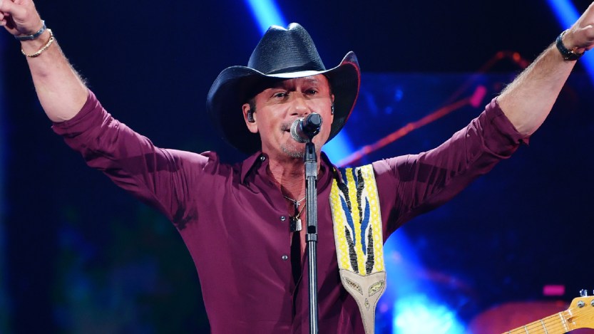 Tim McGraw Takes on Crime Boss/Football Coach Role in New Hulu Series