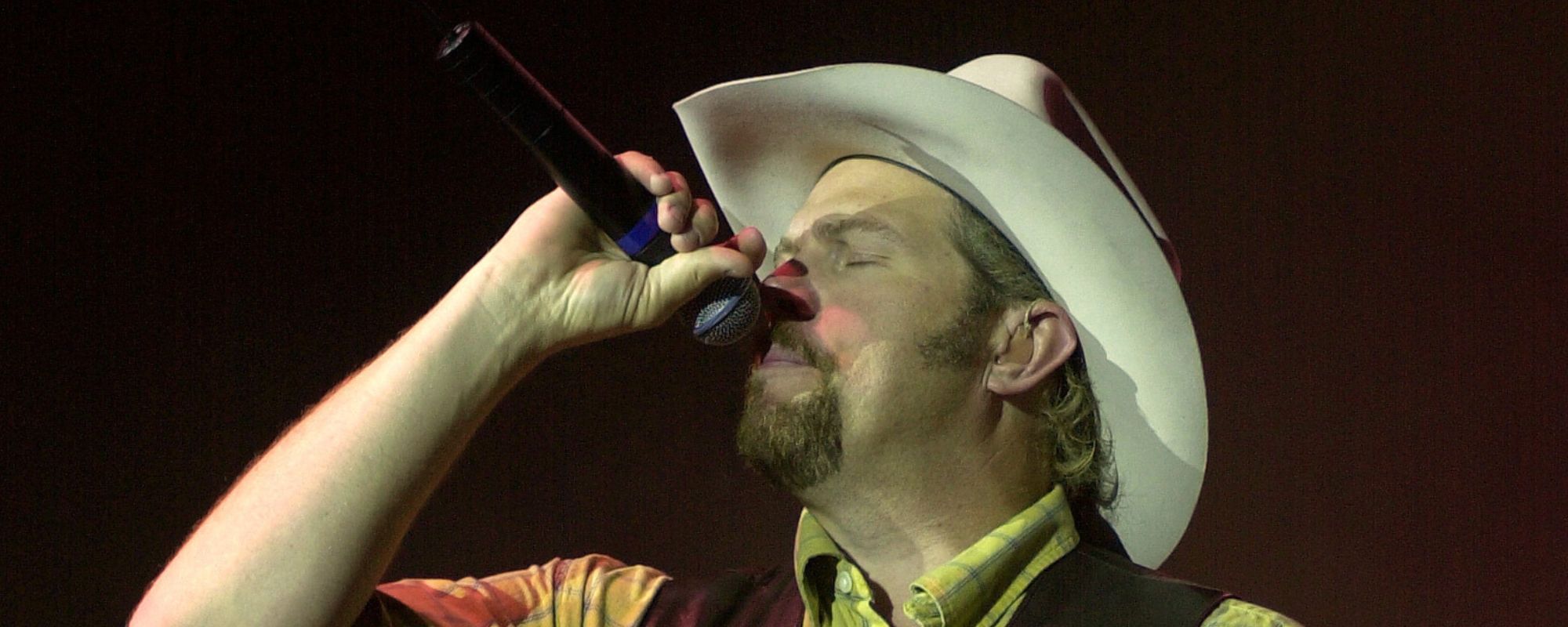26 Years Ago Today, Toby Keith Hit No. 1 With This Signature Song That Proved His Label Wrong