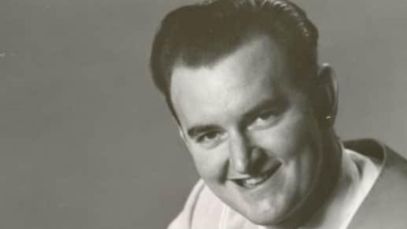 Born on This Day in 1938, the “Einstein” Steel Guitarist Whose Work You’ve Heard on Hits by George Strait and Alan Jackson