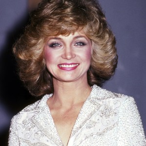 Remember When Barbara Mandrell Scored Her Only Big Pop Hit?