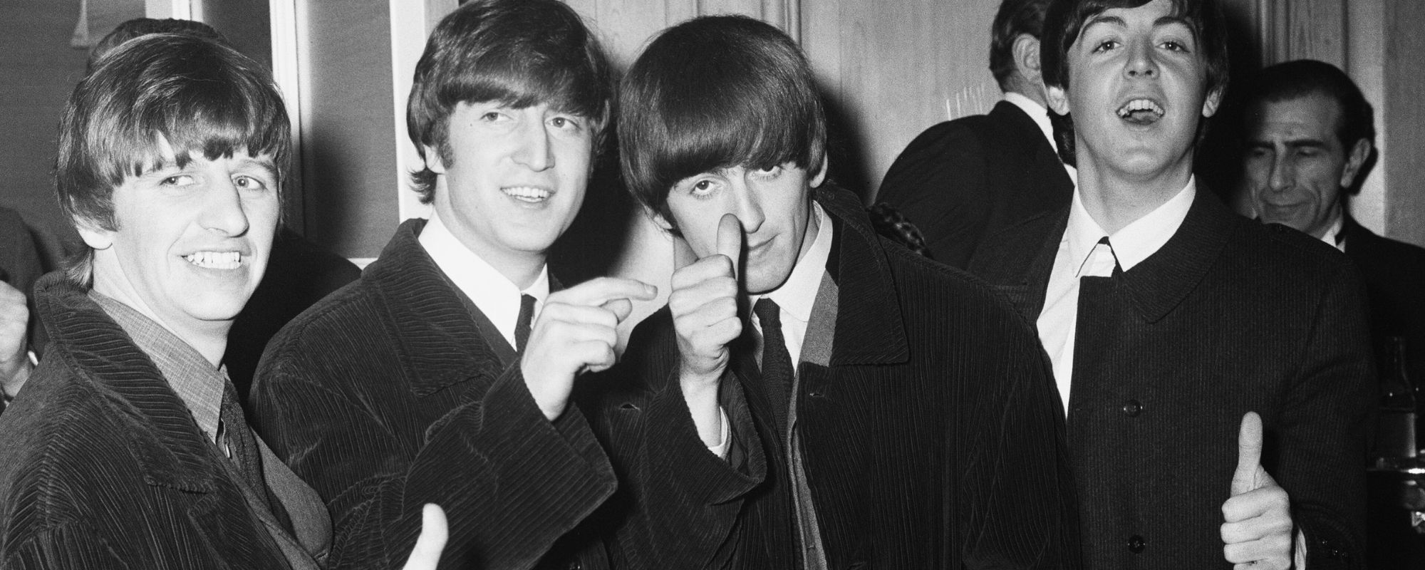 انقسام الثنائي الشهير في تأليف الأغاني لثلاث مرات ولماذا