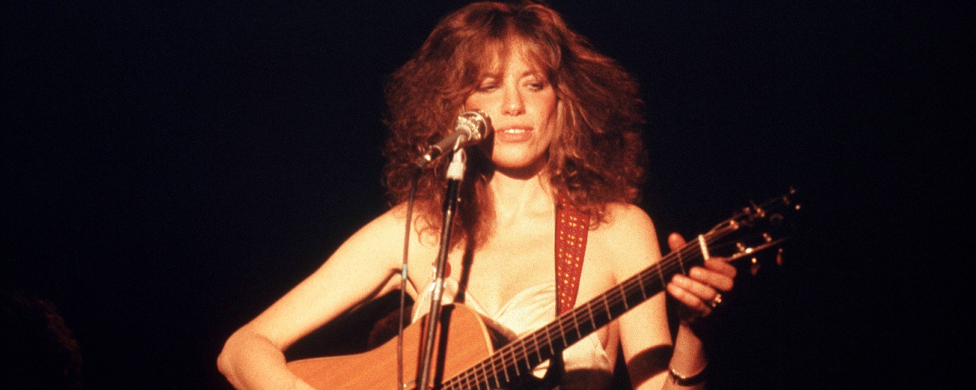 Every 70s Kid Can Still Sing Along to These 3 Rock Songs From 1977