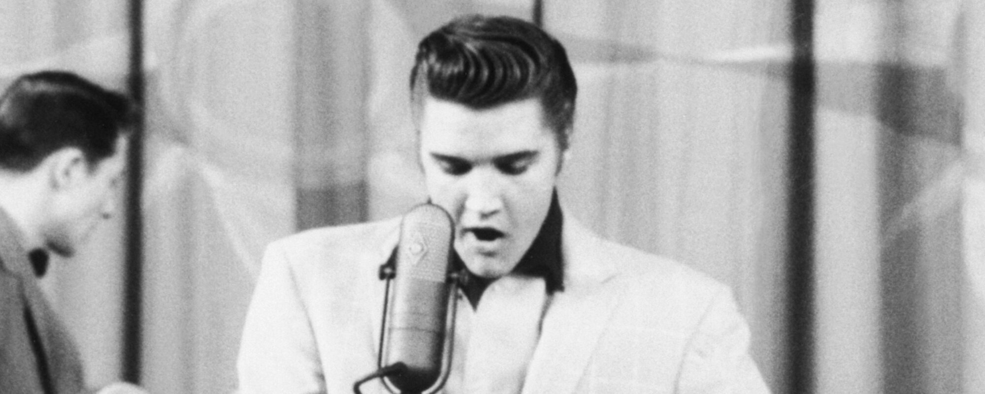 29 Years Ago Today, We Lost the “Queen Mother of Nashville” Who Wrote Elvis Presley’s First No. 1 and Helped Launch the Careers of Willie Nelson, Blake Shelton