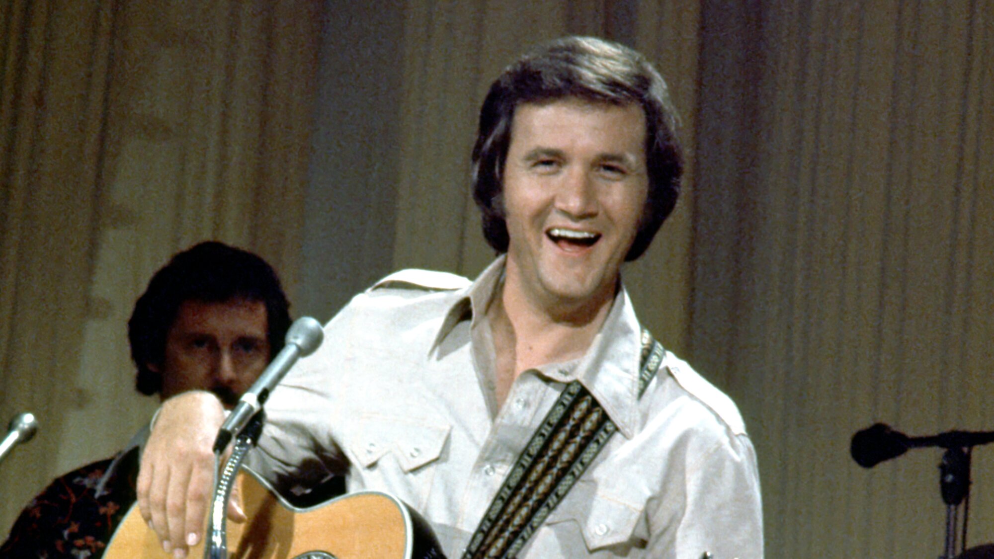 61 Years Ago, Roger Miller Was at No. 1 Thanks to a Timeless Tune With an Uncertain Origin Story (Later Covered by George Jones)