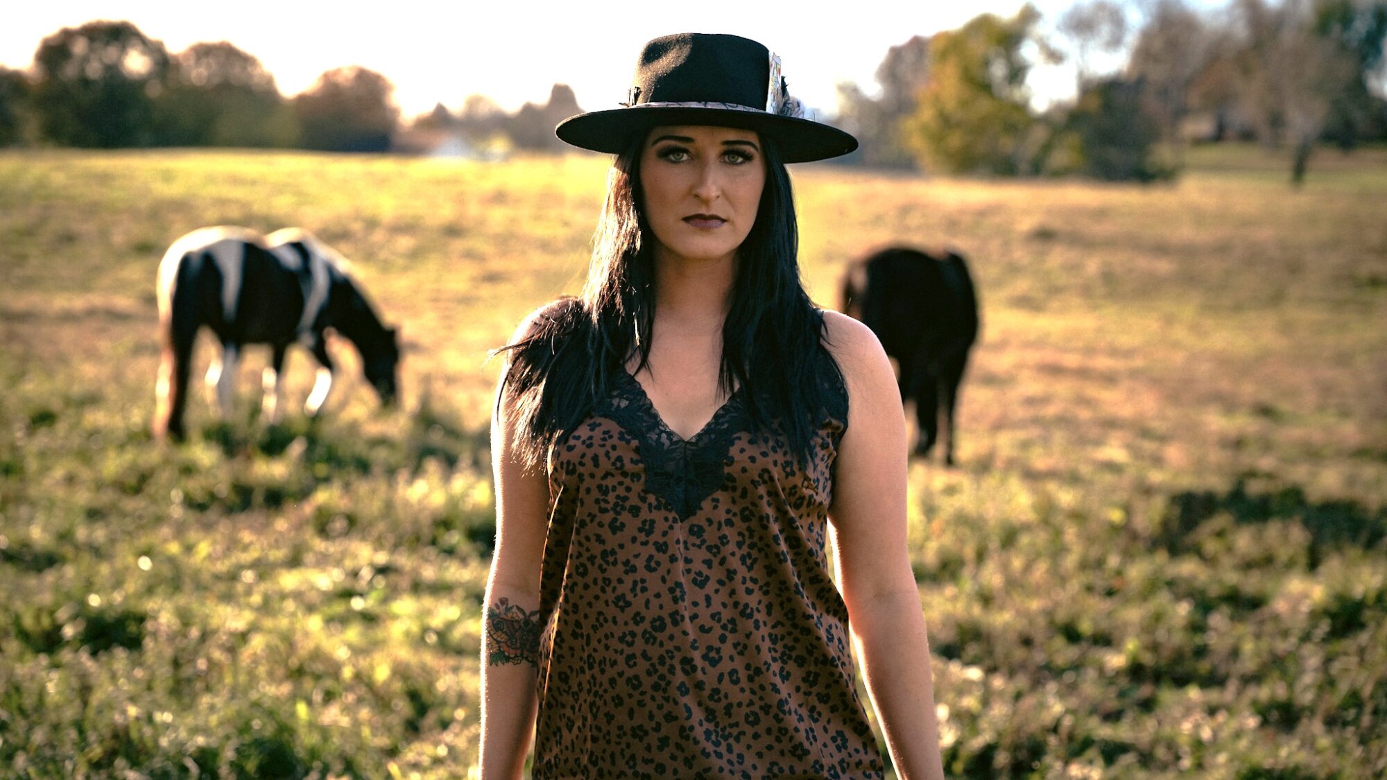 Krislyn Arthurs Shows Her Country Credentials With “Honky Tonk PhD” from Her Forthcoming Debut Album (Exclusive Premiere)