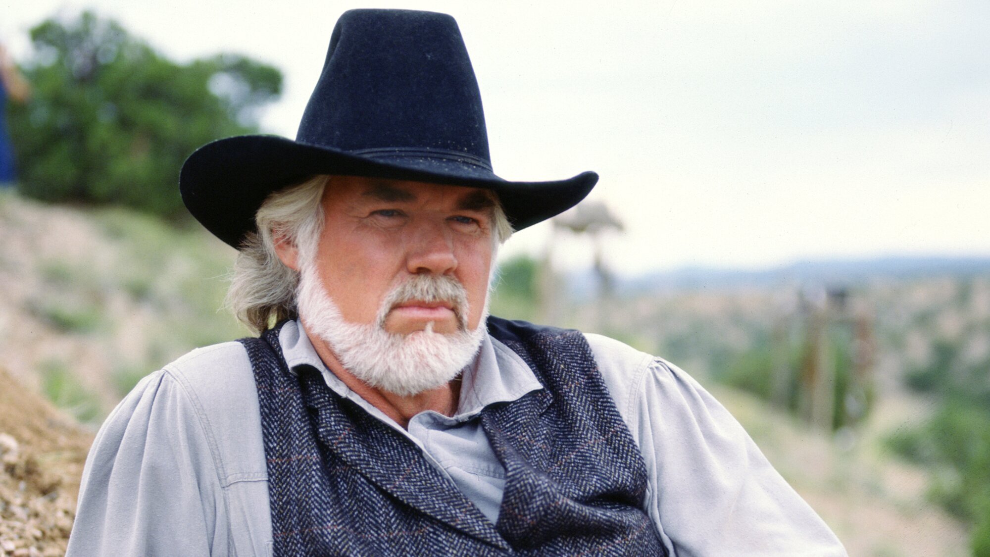 Country Music Fact Checker: Did Kenny Rogers Base “The Gambler” on a Real Person?