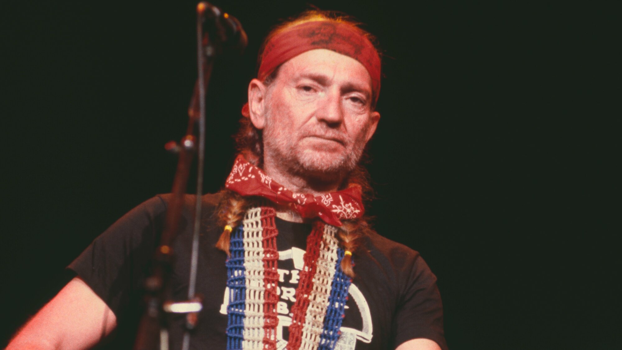 You Asked, We Checked: Did Willie Nelson Really Write “On the Road Again” on an Airplane Barf Bag?