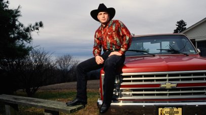 Garth Brooks released some of the most memorable country songs of the 1990s.