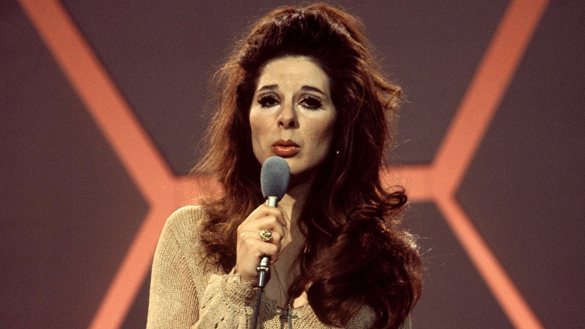 4 Country Songs Every 60s Kid Knew by Heart (But Somehow Forgot)
