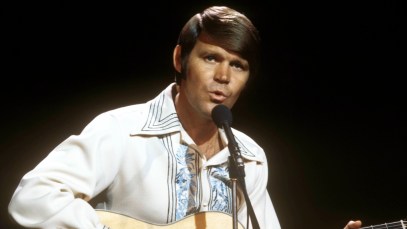 These 3 Classic Rock Songs From the 1960s With Visually Stunning Lyrics