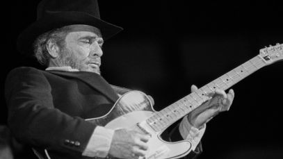 Merle Haggard in 1990