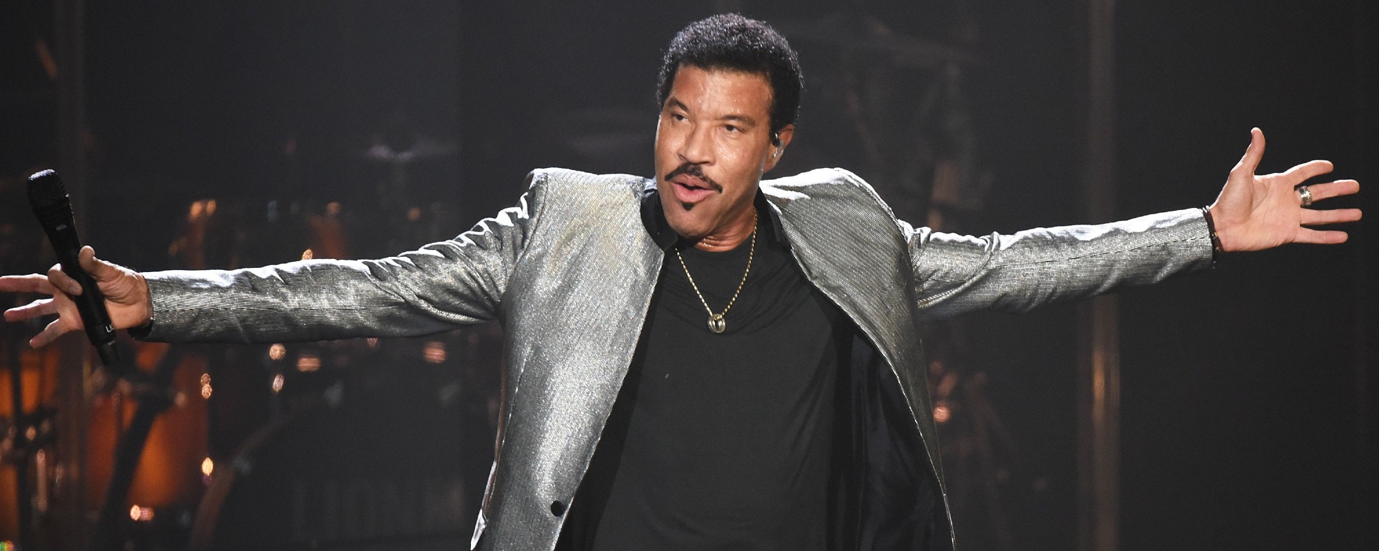 These 4 Lionel Richie Love Songs Will Always Be Timeless
