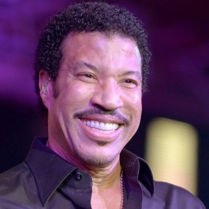 3 Lionel Richie Duets Most People Forgot About Already