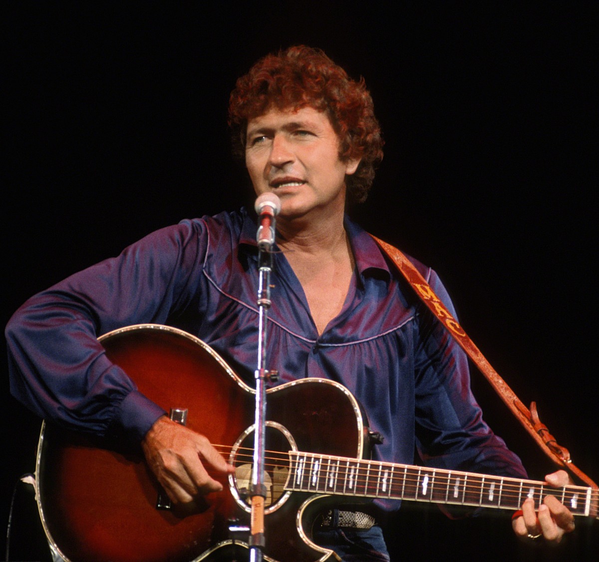 4 Songs Mac Davis Wrote That Became Major Hits for Other Artists