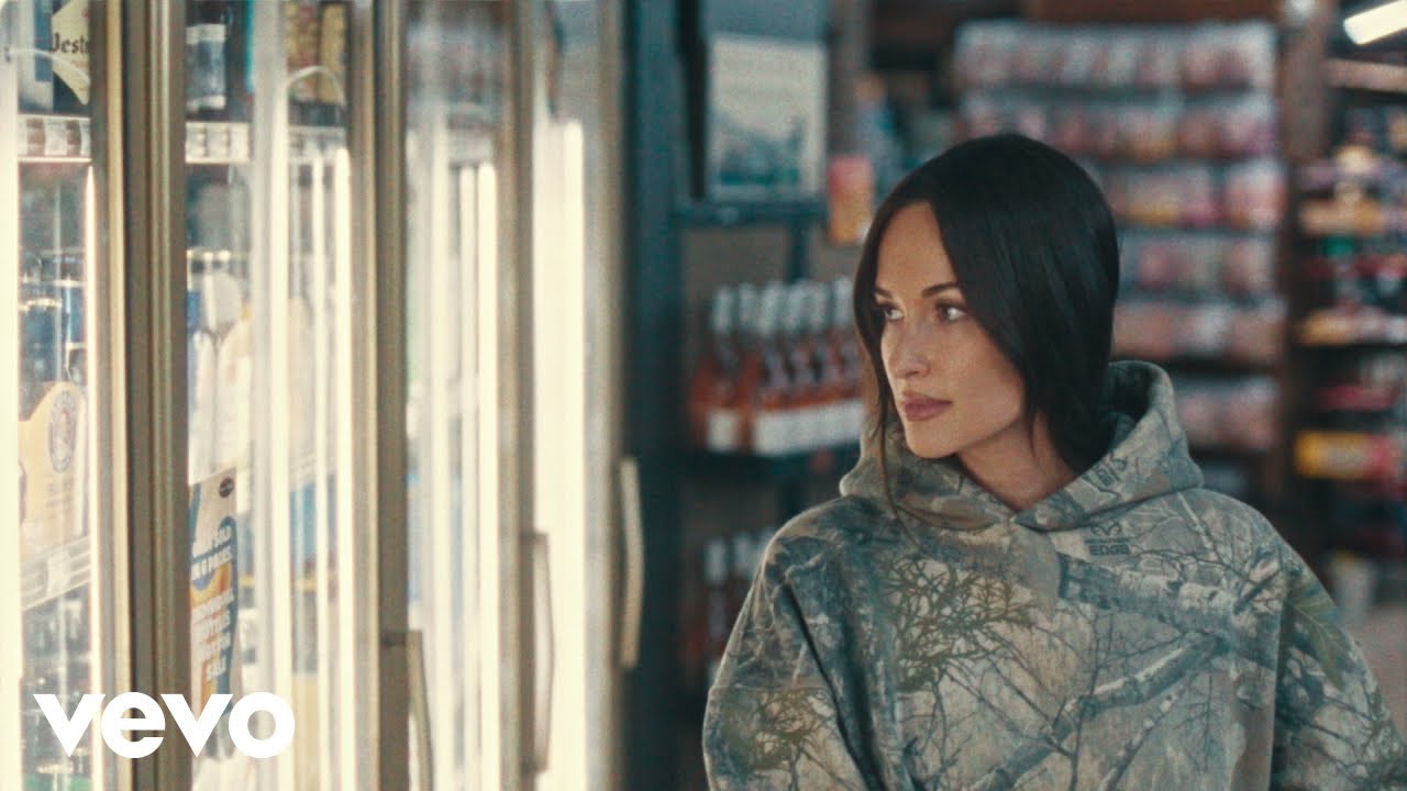 Kacey Musgraves “Rides Again” تزين غلاف مجلة Texas Monthly