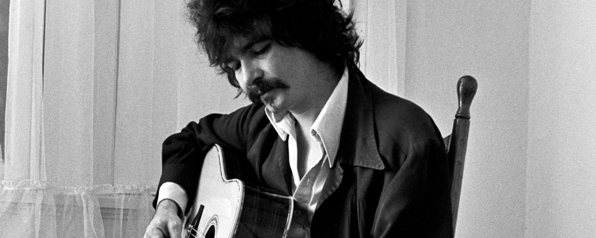 The Life-Changing Moment That Led John Prine To Start Writing Again in the Late 1960s, After Years of Not Playing