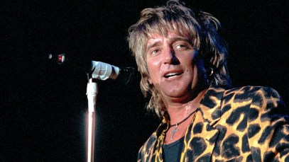4 Rod Stewart Covers That Might Sound Better Than the Original