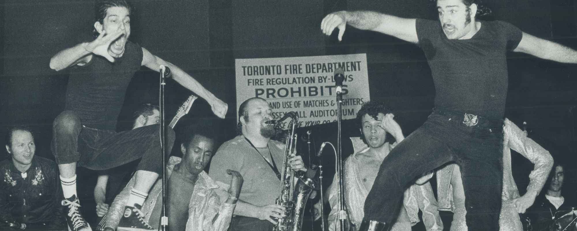 On This Day in 1974, the Guitarist Who Opened for John Lennon Died in a Hotel Room, Years Before a Fugitive Would Steal His Identity