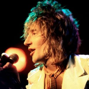 Rod Stewart performing