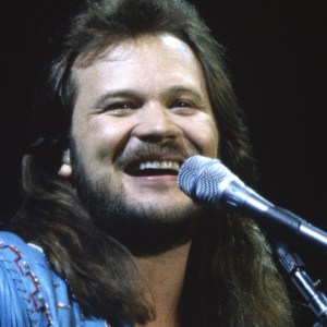 3 Forgotten Country Songs From 1994 That Everyone Should Still Know