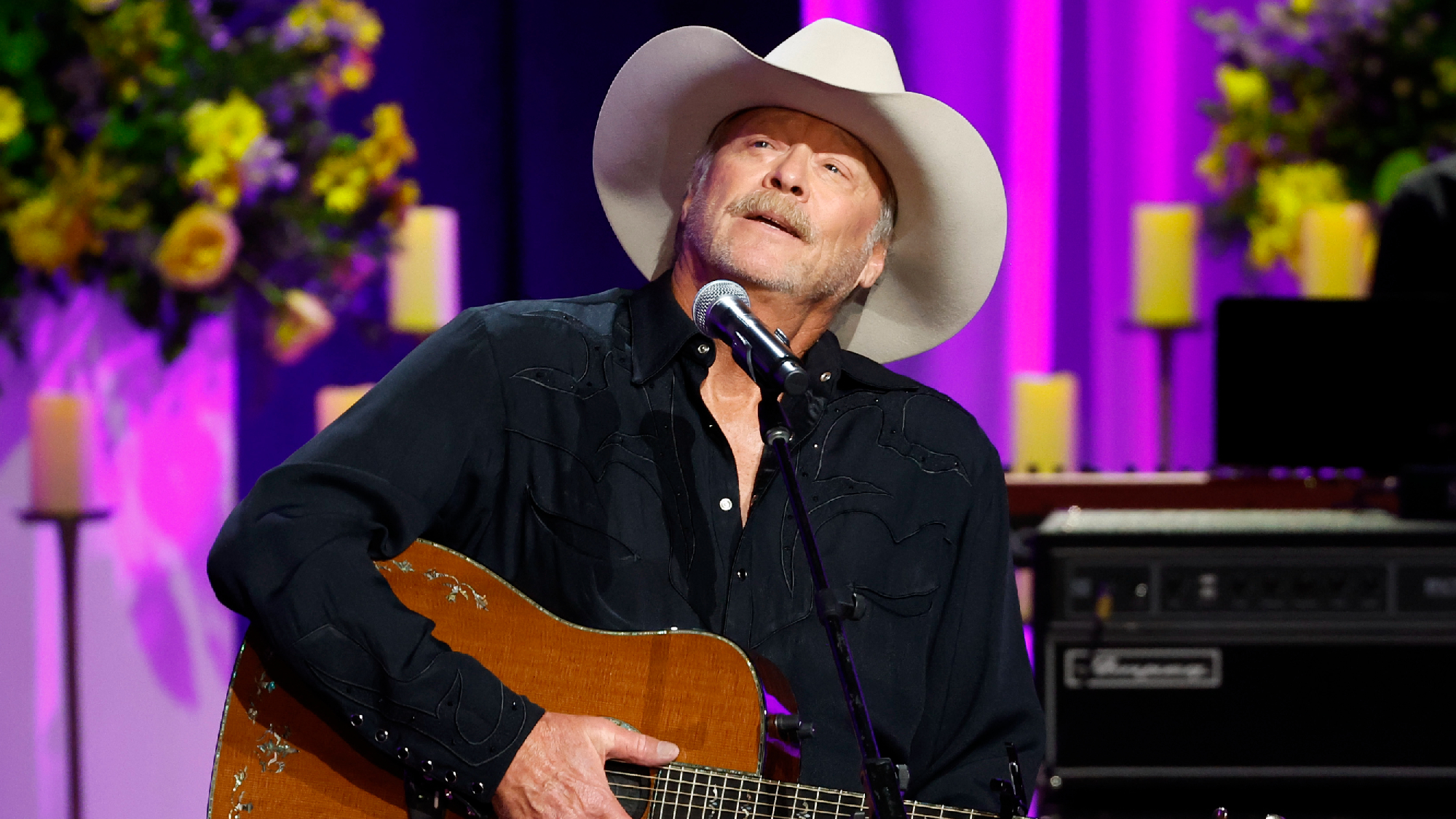Alan Jackson to Celebrate America and Honor Veterans With Rare Memorial Day Show