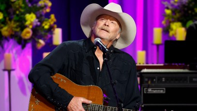 Alan Jackson to Celebrate America and Honor Veterans With Rare Memorial Day Show