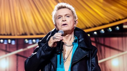 Legendary Rocker Billy Idol To Receive Lifetime Achievement Award at the AMA Awards