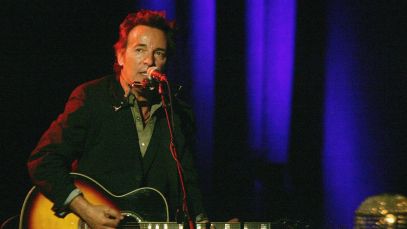 On the Charts 21 Years Ago Today, Bruce Springsteen Was at No. 1 With an Album Deemed Too Raunchy To Sell By a Popular Coffee Chain