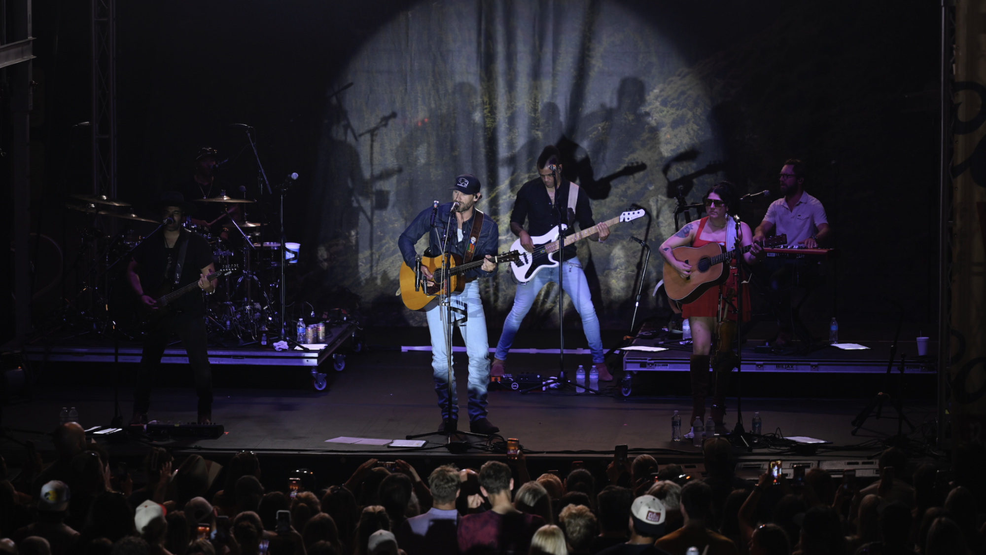 Chase Rice Reveals What His Mom Thinks About the Song He Wrote About Her, Premieres “Connie Lou” at Nashville Fan Event (Exclusive)
