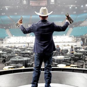 Born in Texas 39 Years Ago Today, the Bull Riding Ex-Prison Guard Who Went From Unsigned Artist to Entertainer of the Year