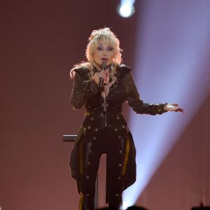Dolly Parton Has a Special Mother’s Day Message for “All the Mamas Out There”