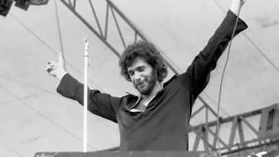 28 Years Ago Today, We Said Goodbye to The Jersey Boy Who Changed Country Music