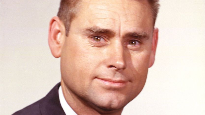 On This Day in 1959, George Jones Released One of the Decade’s Most Popular Country Albums Containing This No. 1 Hit Penned by the Big Bopper