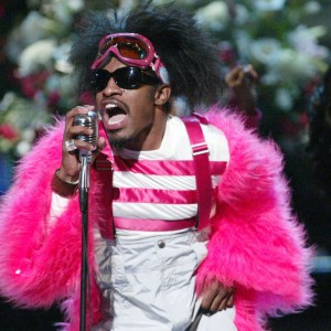Andre 3000 of Outkast performs "Hey Ya" at the VH-1 Big In '03, airing November 30, 2003 (Photo by Chris Polk/FilmMagic)