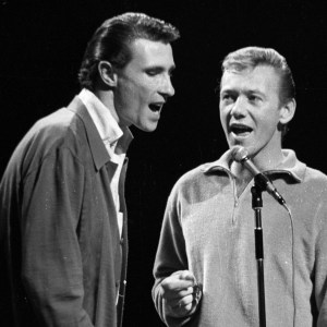 SHINDIG - Airdate: June 9, 1965. (Photo by ABC Photo Archives/Disney General Entertainment Content via Getty Images) THE RIGHTEOUS BROTHERS REHEARSING