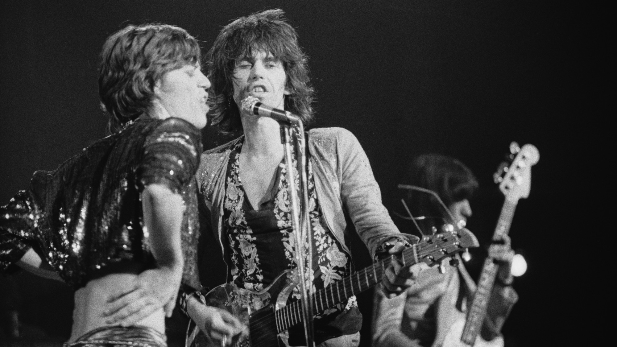 أفضل 3 أغاني بلا منازع من ألبوم Sticky Fingers لفرقة رولينج ستونز عام 1971