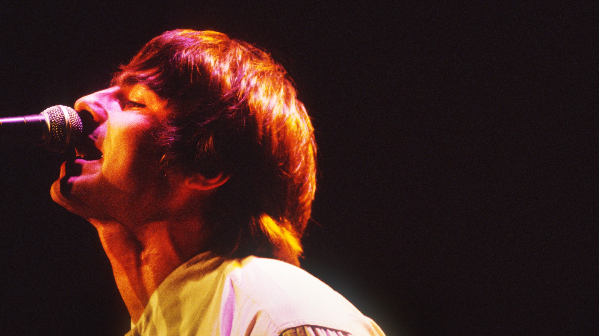 3 Undeniable Deep Cuts From Oasis’ 1994 Debut ‘Definitely Maybe’