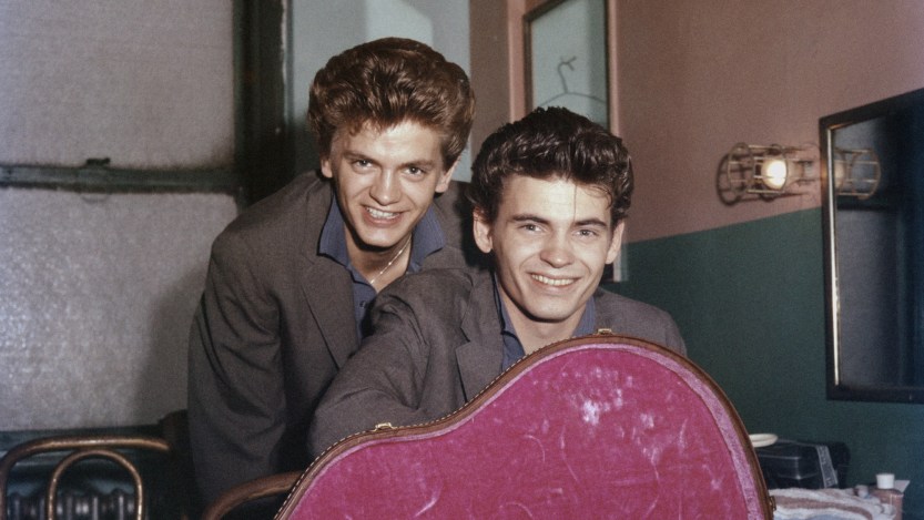 American rock and roll singers the Everly Brothers, Phil and Don Everly, circa 1958. (Photo by Archive Photos/Getty Images)