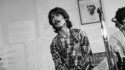 1975: Guitarist George Harrison poses for a portrait with Indian sitar virtuoso Ravi Shankar in circa 1975. (Photo by Michael Ochs Archives/Getty Images)