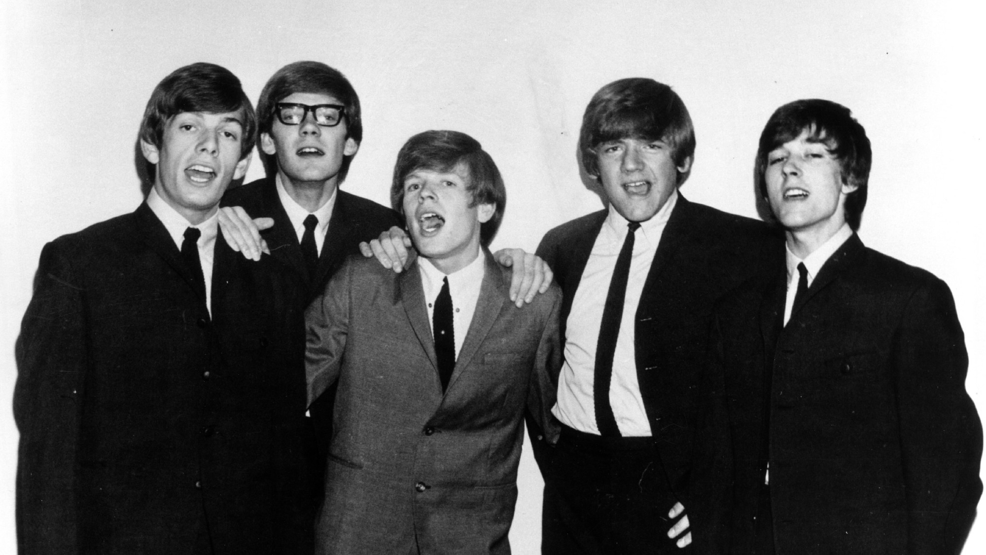 3 Traditional Pop Songs That Shaped the Sound of the 1960s (And I Bet You’ve Forgotten Them)