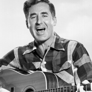 Musician Sheb Wooley portrait with a Martin & Co. acoustic guitar in circa 1959. (Photo by Michael Ochs Archives/Getty Images)