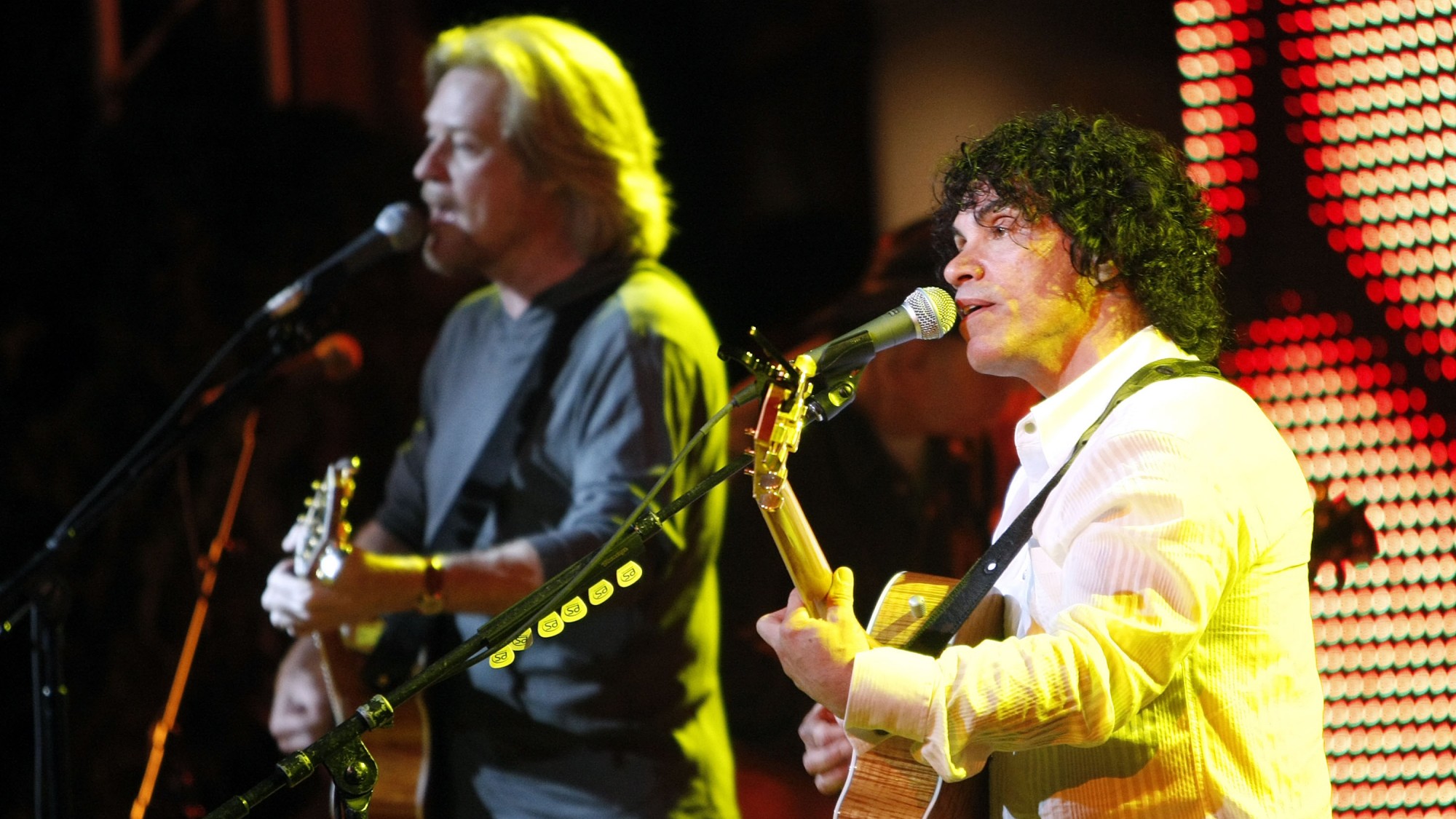 Behind the Hall & Oates’ Classic From 1981 With the Second, Third, and Fourth Life